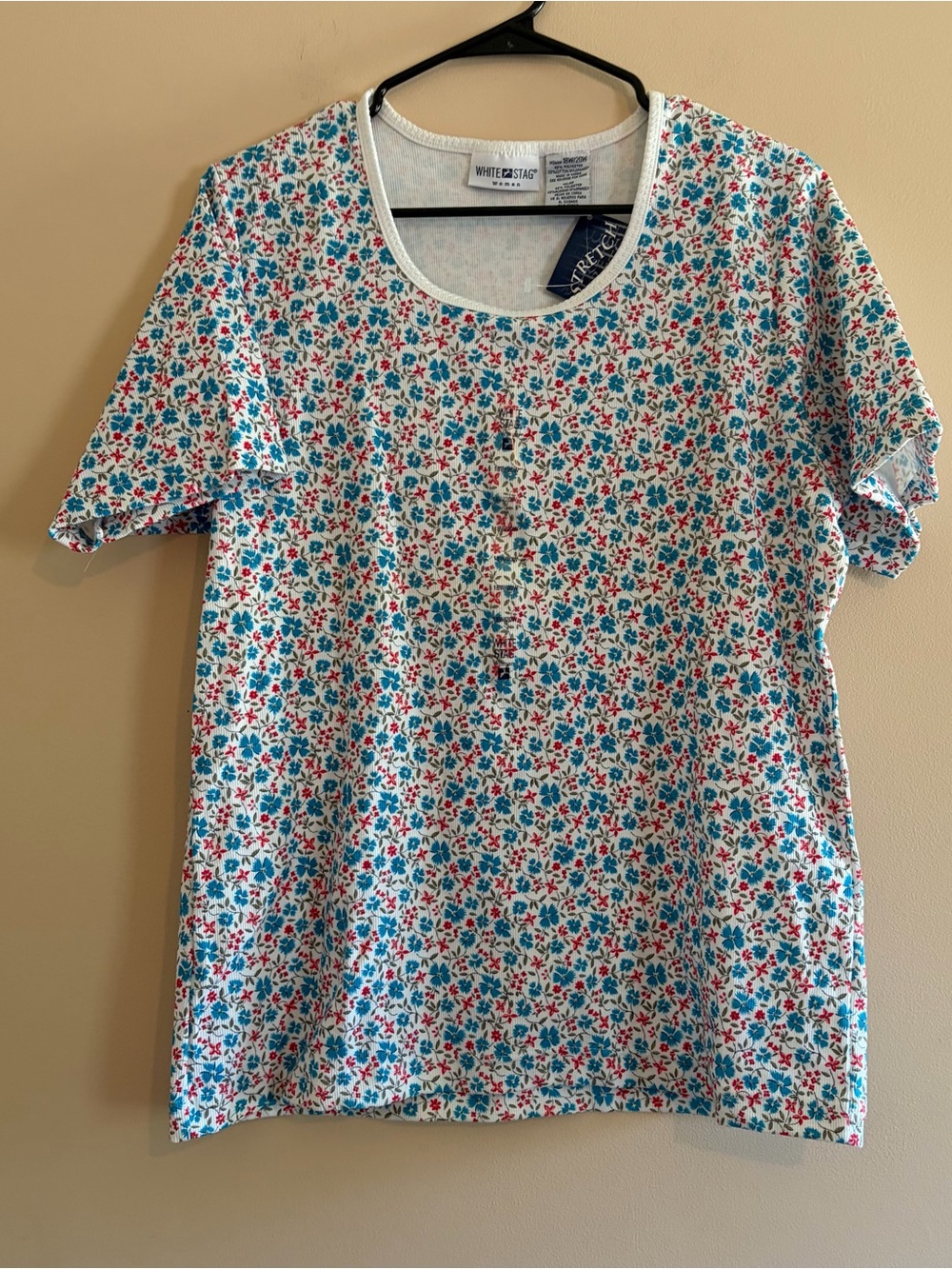 White Stag White Tee with Blue and Pink Speckle Print NWT vintage Y2K